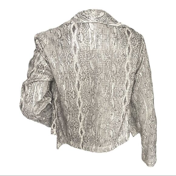 CHICO'S Metallic Silver Jacket Open Front Blazer Boucle Blouse Top Women 0 - Picture 2 of 9